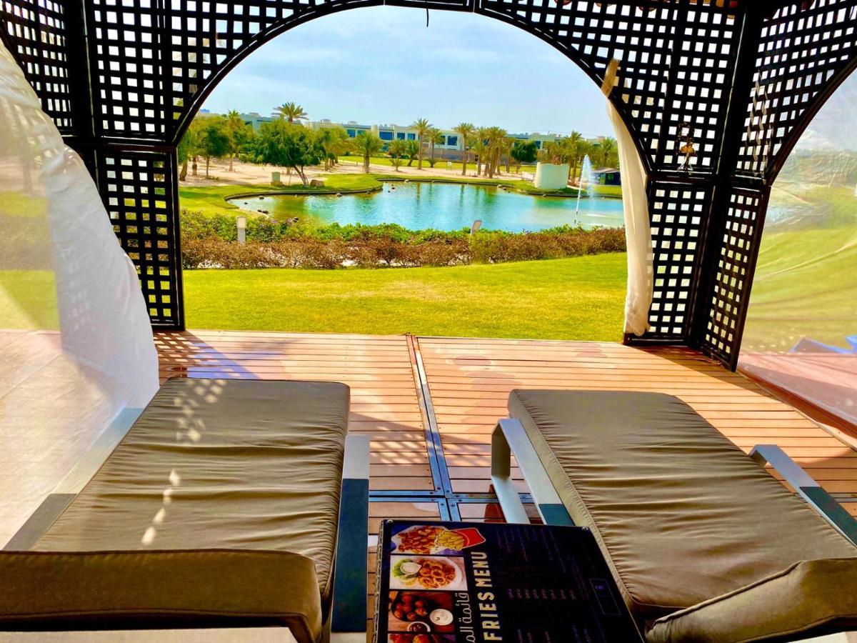 Retaj Salwa Resort & Spa Ad Dawhah Esterno foto View of the golf course at the Four Seasons Resort Scottsdale